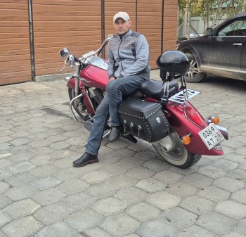 Фото мужчин Юрий