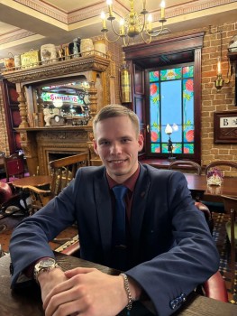 Фото мужчин Андрей