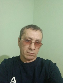 Фото мужчин Денис