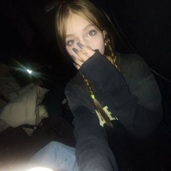 Фото девушки Милана