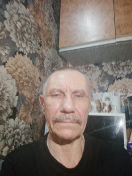 Фото мужчин Валерий