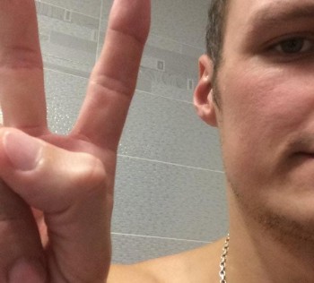 Фото девушки Денис