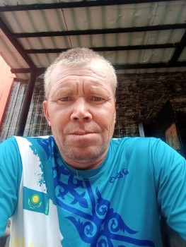 Фото мужчин Альберт