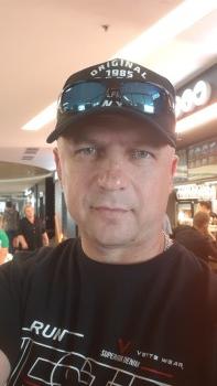 Фото мужчин Ден