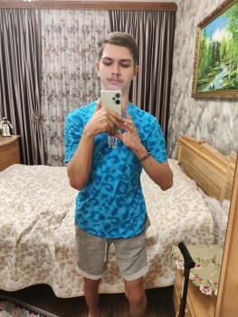 Фото мужчин Валентин