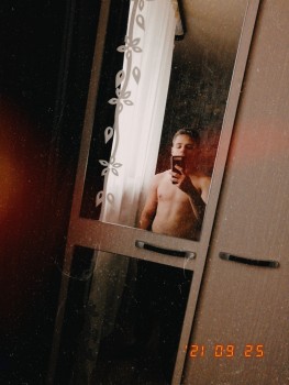 Фото мужчин Роман