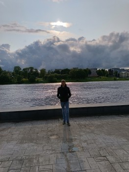 Фото мужчин Максим