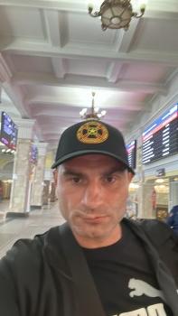 Фото мужчин Денис