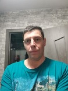 Фото мужчин Денис