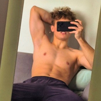 Фото мужчин Александр