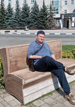 Москвичи и москвички