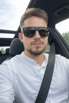 Фото мужчин Василь