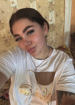 Фото девушки Аня