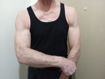 Фото мужчин Леонид