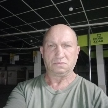 Фото мужчин Юрий