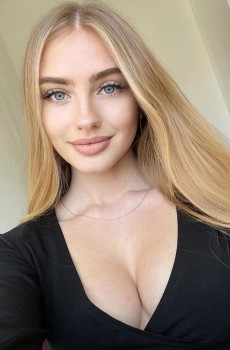 Фото девушки Ариэль