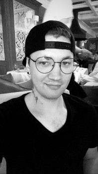 Фото мужчин Серж