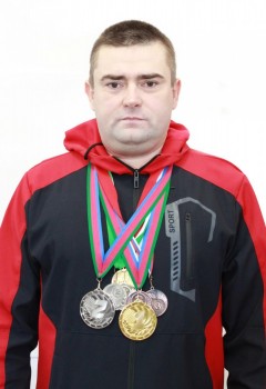 Фото мужчин Денис