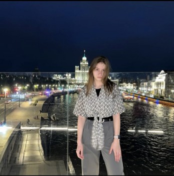 Фото девушки Дина