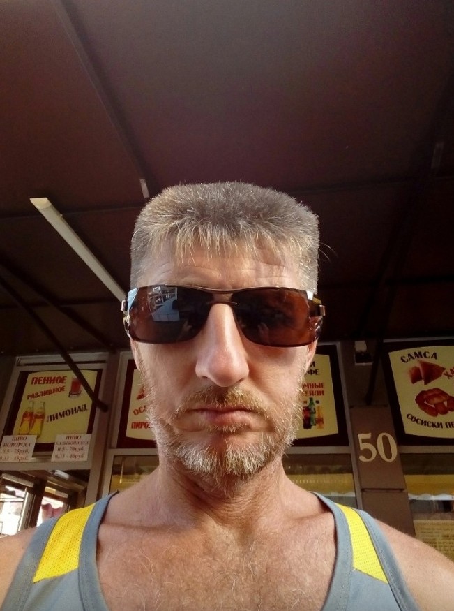 Знакомство. Фото. Нажмите, чтобы увеличить