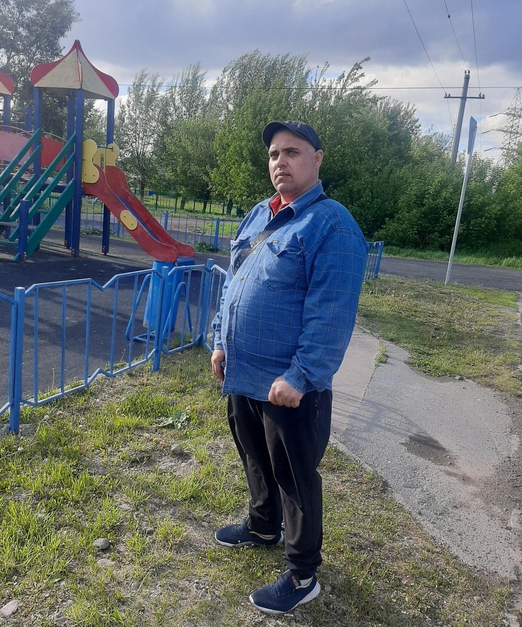 Знакомство. Фото. Нажмите, чтобы увеличить