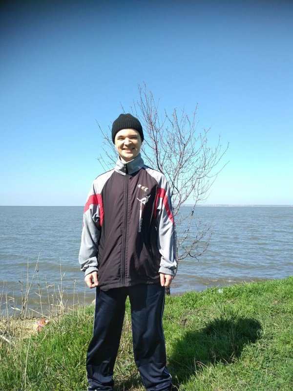 Знакомство. Фото. Нажмите, чтобы увеличить