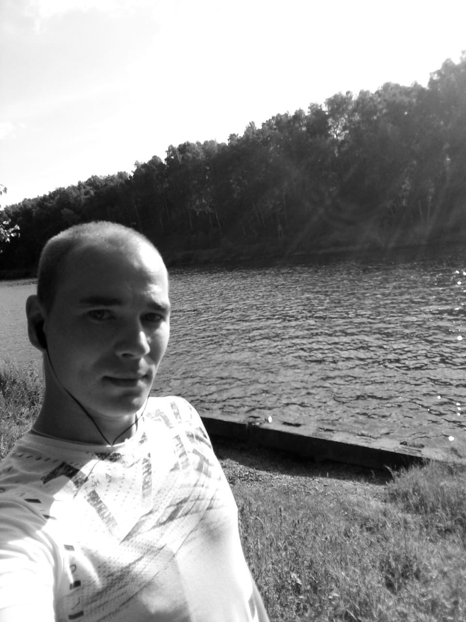 Знакомство. Фото. Нажмите, чтобы увеличить