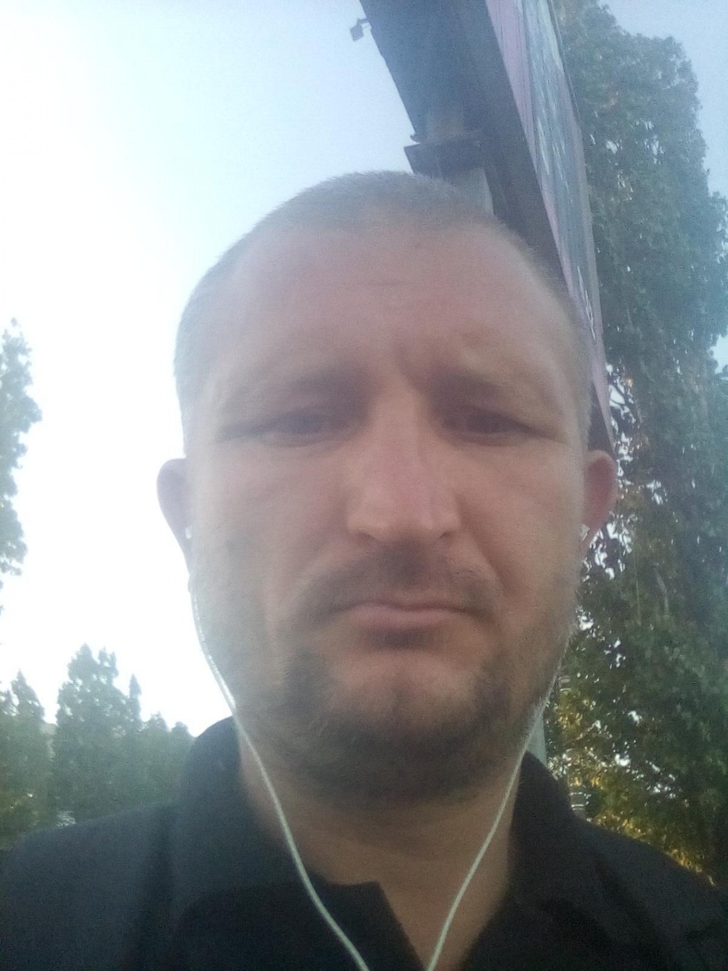 Знакомство. Фото. Нажмите, чтобы увеличить