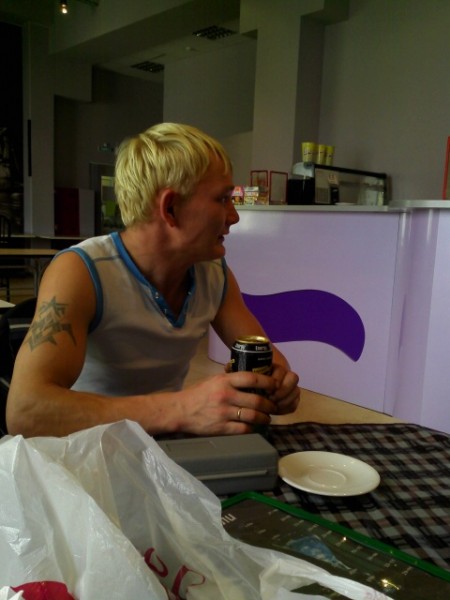 Знакомство. Фото. Нажмите, чтобы увеличить