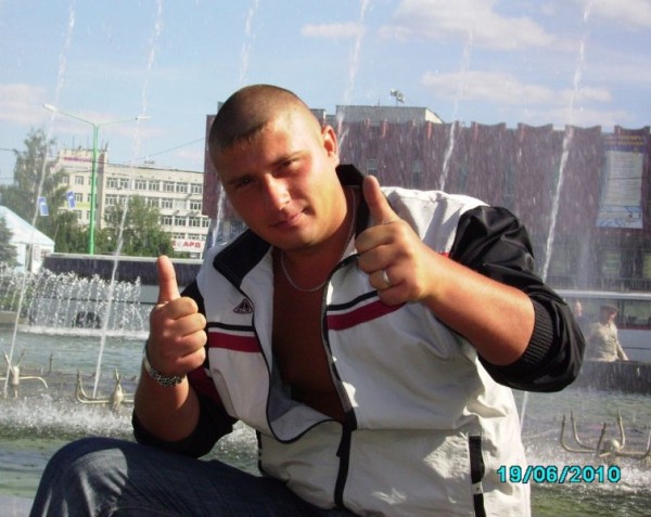 Знакомство. Фото. Нажмите, чтобы увеличить