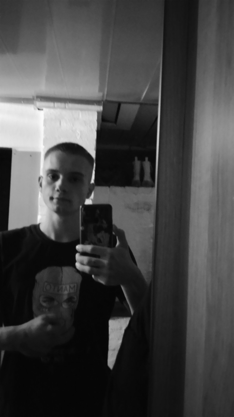 Фото девушка Савелий