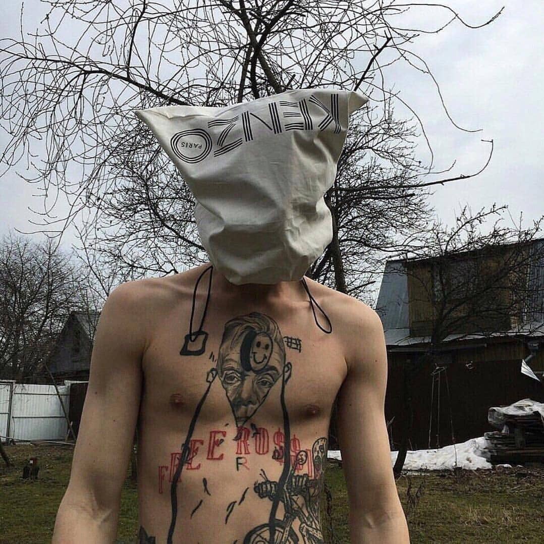 Знакомство. Фото. Нажмите, чтобы увеличить