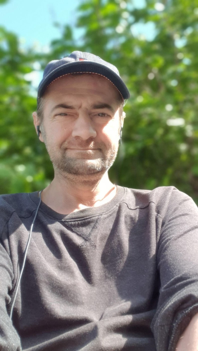 Знакомство. Фото. Нажмите, чтобы увеличить