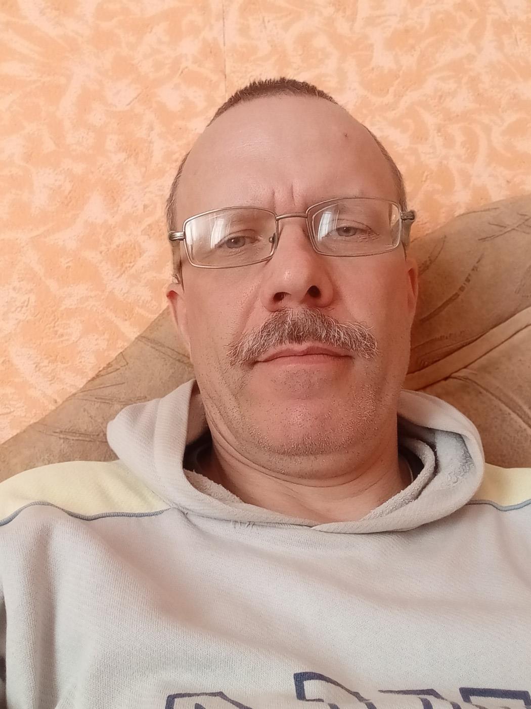 Фото девушка Олег