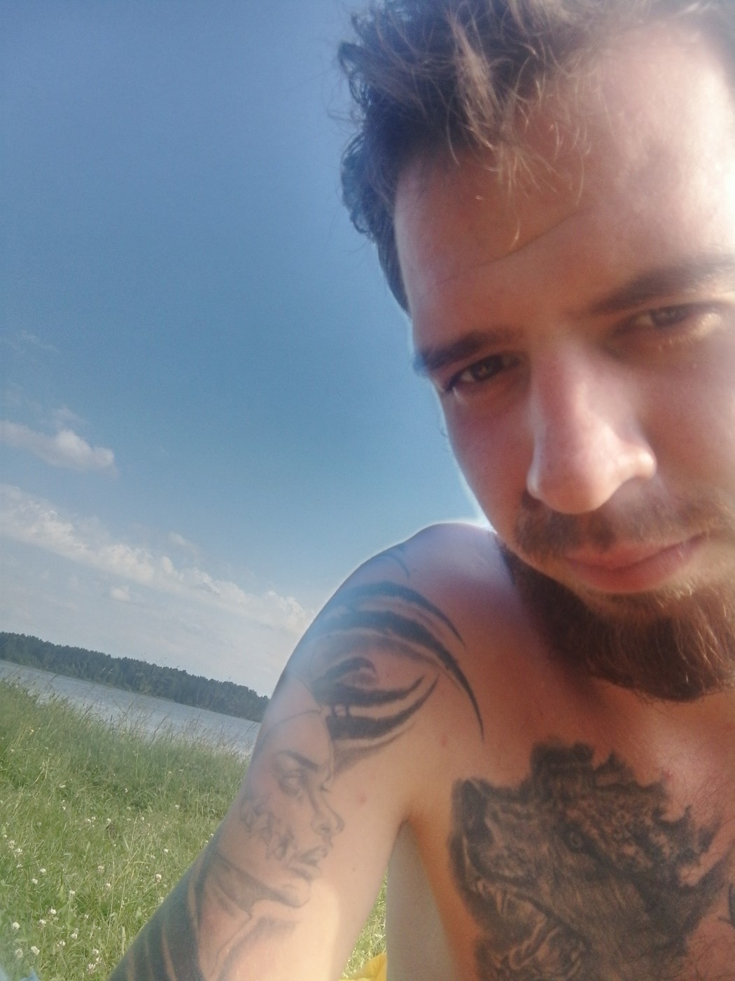 Знакомство. Фото. Нажмите, чтобы увеличить