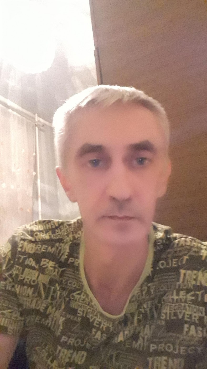 Знакомство. Фото. Нажмите, чтобы увеличить