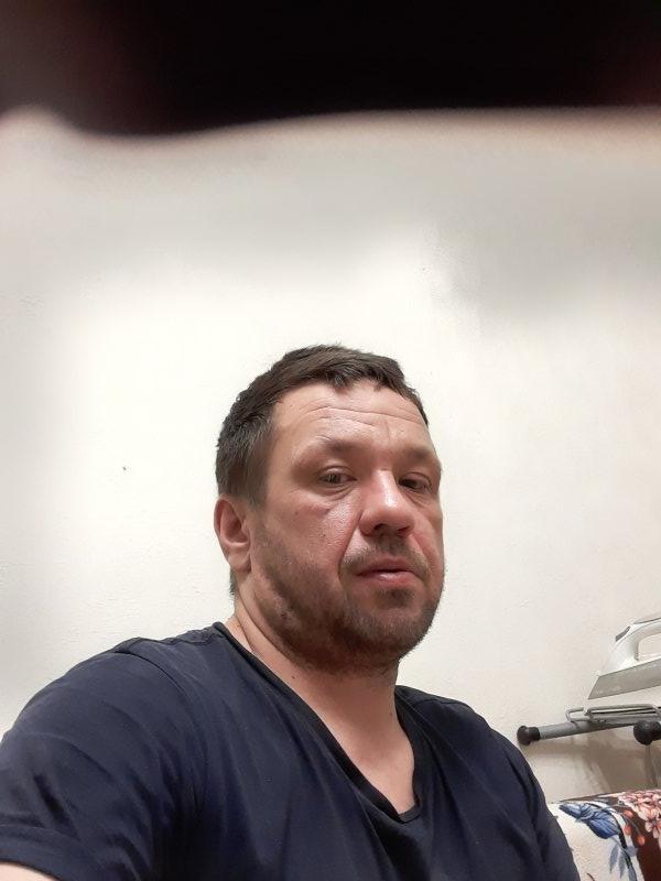 Знакомство. Фото. Нажмите, чтобы увеличить