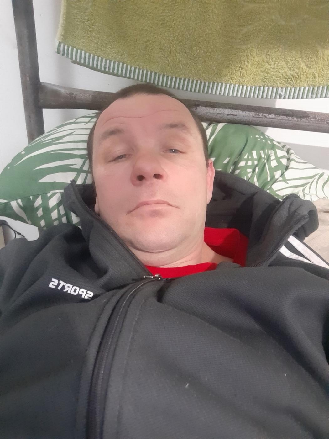 Фото девушка Эдуард