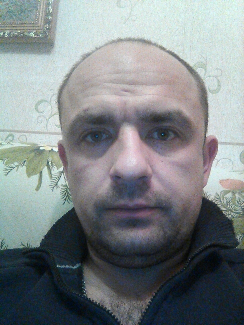 Знакомство. Фото. Нажмите, чтобы увеличить