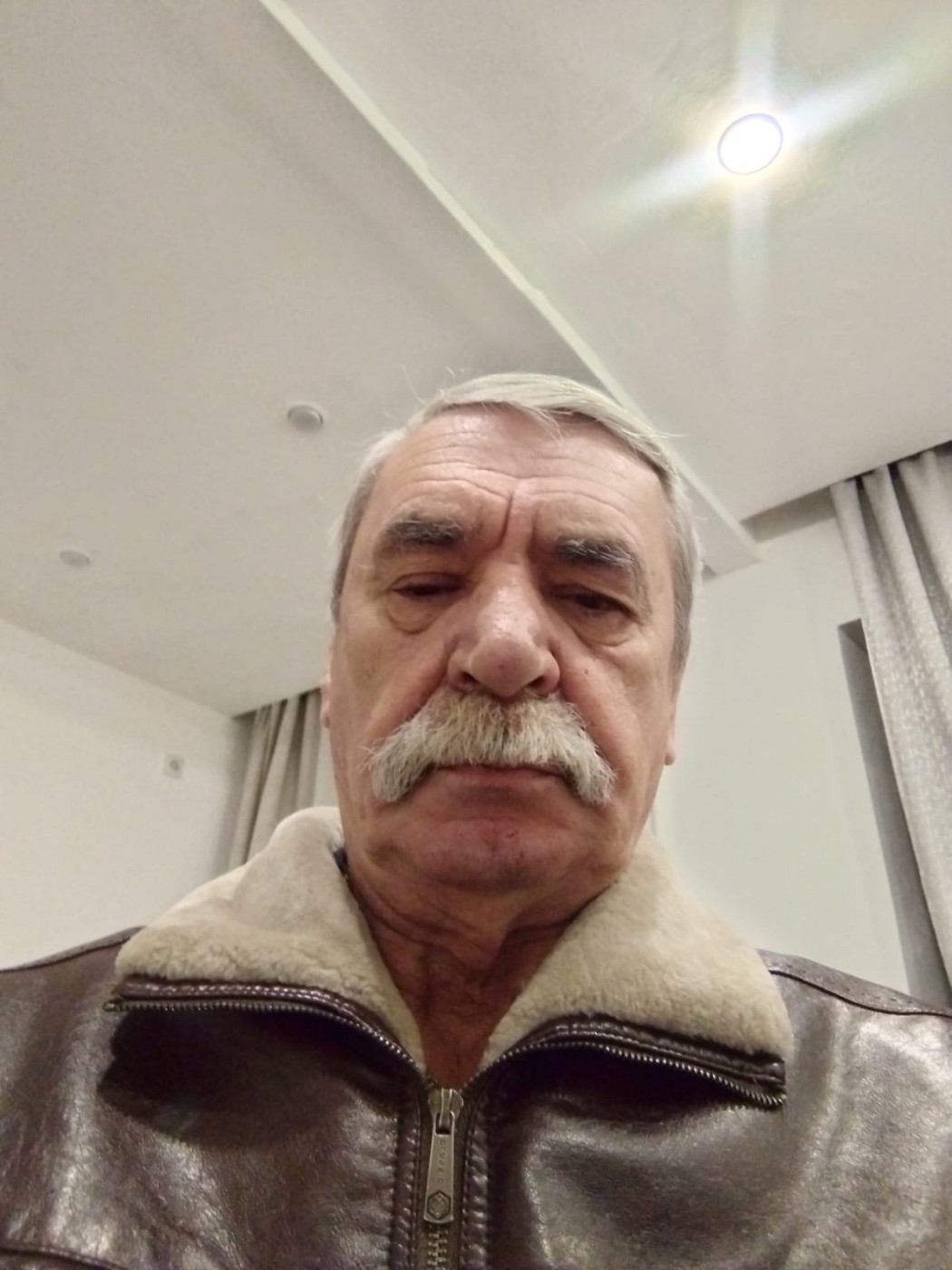 Хочу девушку. Владимир