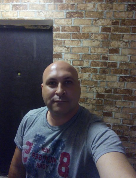 Знакомство. Фото. Нажмите, чтобы увеличить