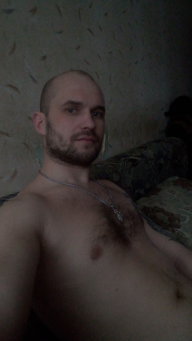 Знакомство. Фото. Нажмите, чтобы увеличить