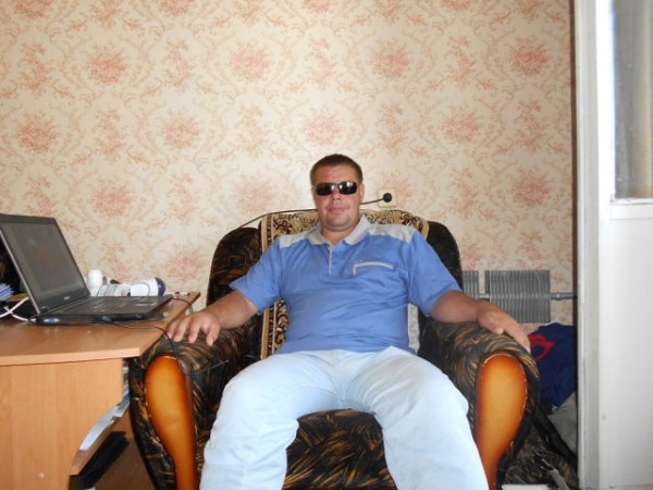 Знакомство. Фото. Нажмите, чтобы увеличить