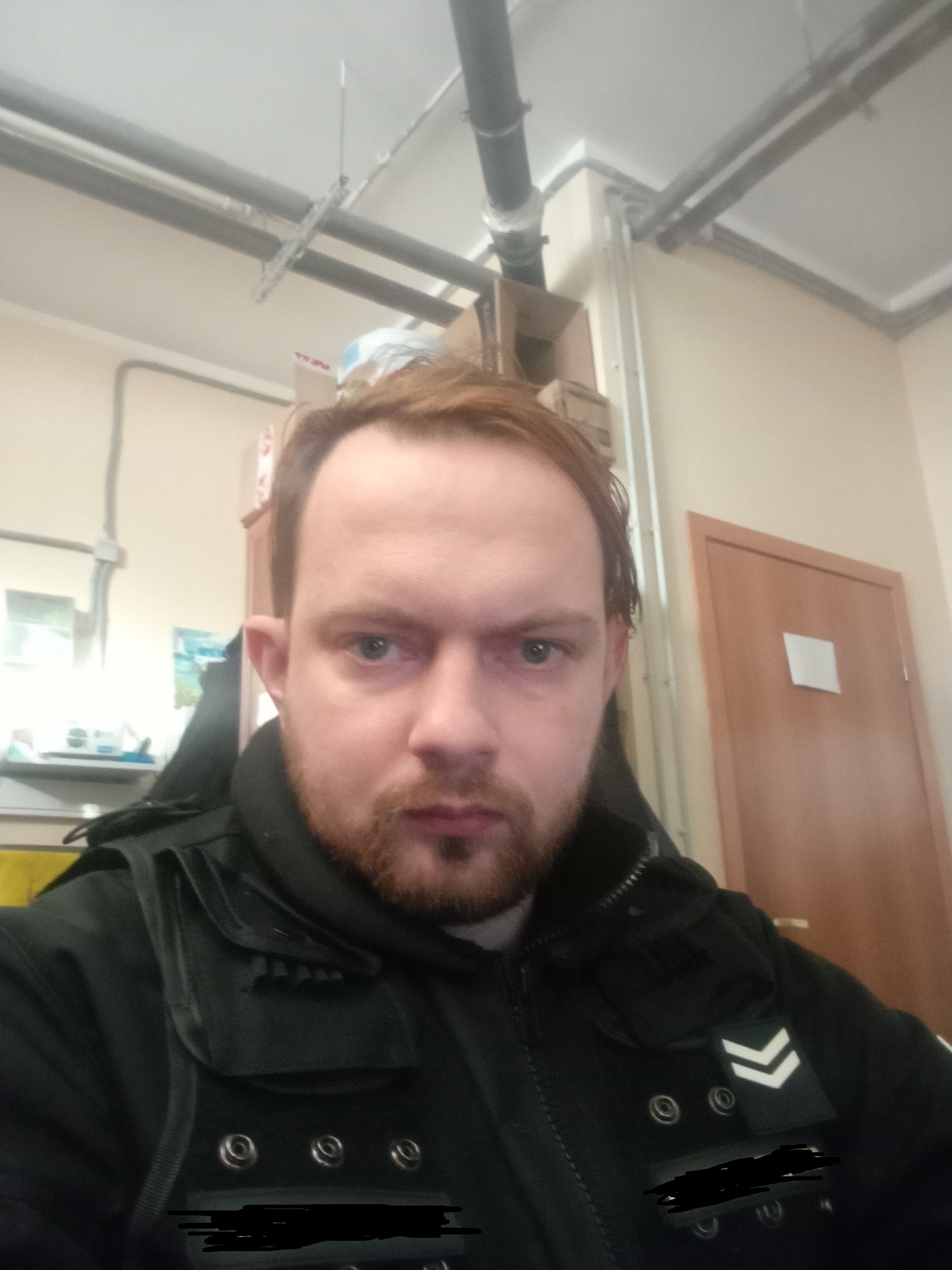 Знакомство. Фото. Нажмите, чтобы увеличить