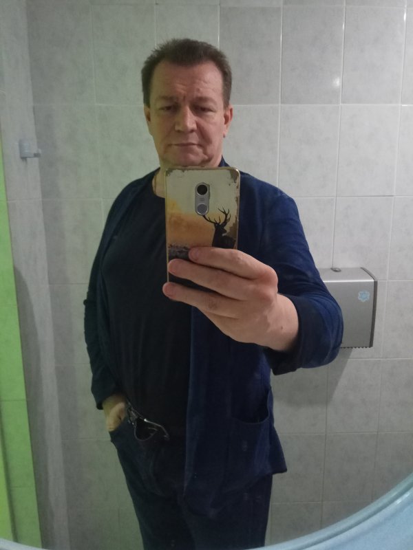 Знакомство. Фото. Нажмите, чтобы увеличить