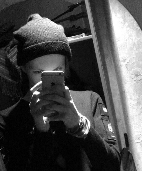 Знакомство. Фото. Нажмите, чтобы увеличить