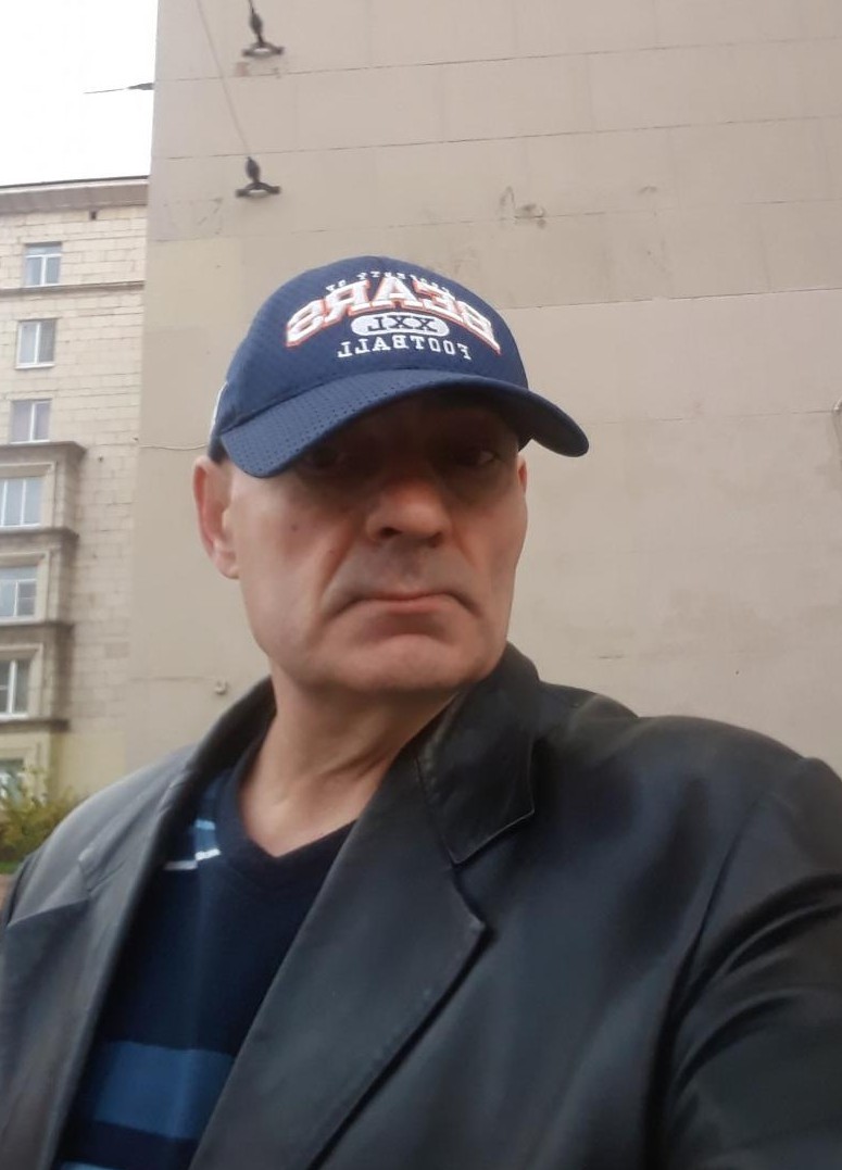 Знакомство. Фото. Нажмите, чтобы увеличить