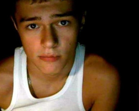 Знакомство. Фото. Нажмите, чтобы увеличить