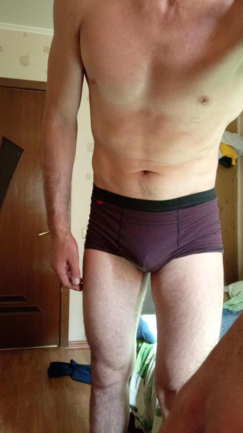 Знакомство. Фото. Нажмите, чтобы увеличить