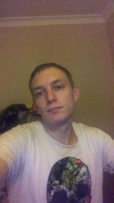 Знакомство. Фото. Нажмите, чтобы увеличить